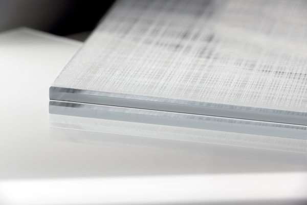 Lasertechnik auf VSG Detail Glastüren - beta.ganzglastuere.de