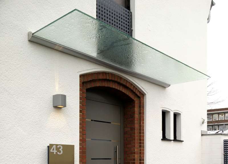 traegerloses_glasvordach_tada_04